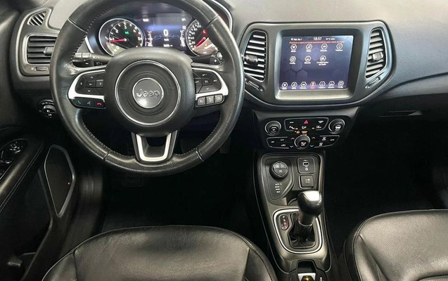 imagem-https://www.socarrao.com.br/sc-vehicle-images-prod/2174993/1788273237194-8142864_2_B_59c5b0c30f.jpeg