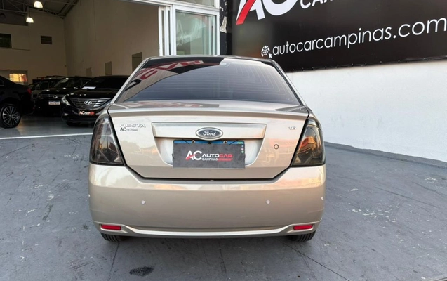 imagem-https://www.socarrao.com.br/sc-vehicle-images-prod/2175012/1781713646131-gb-23aafbc.jpg
