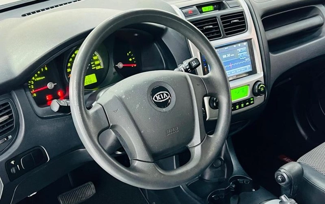 imagem-https://www.socarrao.com.br/sc-vehicle-images-prod/2175014/1786797349001-8194767_8_B_1f7a1eea27.jpeg
