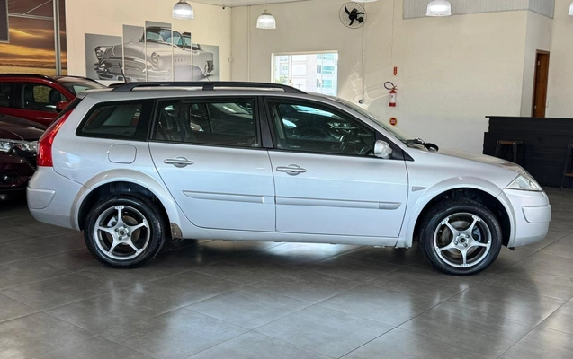 imagem-https://www.socarrao.com.br/sc-vehicle-images-prod/2175035/1781706719151-225a5875568140b7bcfb0401ae6dd298_1781706000422.jpg