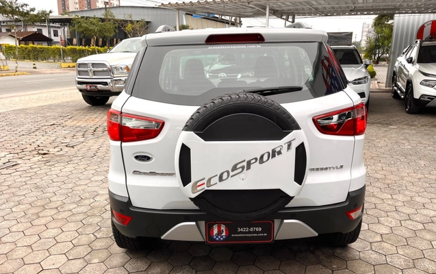 imagem-https://www.socarrao.com.br/sc-vehicle-images-prod/2175039/1781707423836-b074ad3c-a3e3-4763-a6a0-397149764c97.jpg
