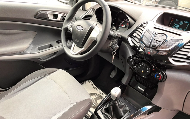 imagem-https://www.socarrao.com.br/sc-vehicle-images-prod/2175039/1781707423848-344acb7b-0c61-4cf1-8ace-7597bc901a0b.jpg
