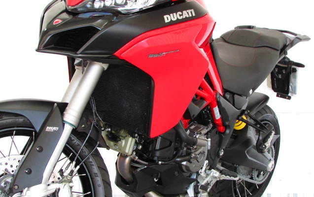 imagem-https://www.socarrao.com.br/sc-vehicle-images-prod/2175066/1781707295653-997616.jpg