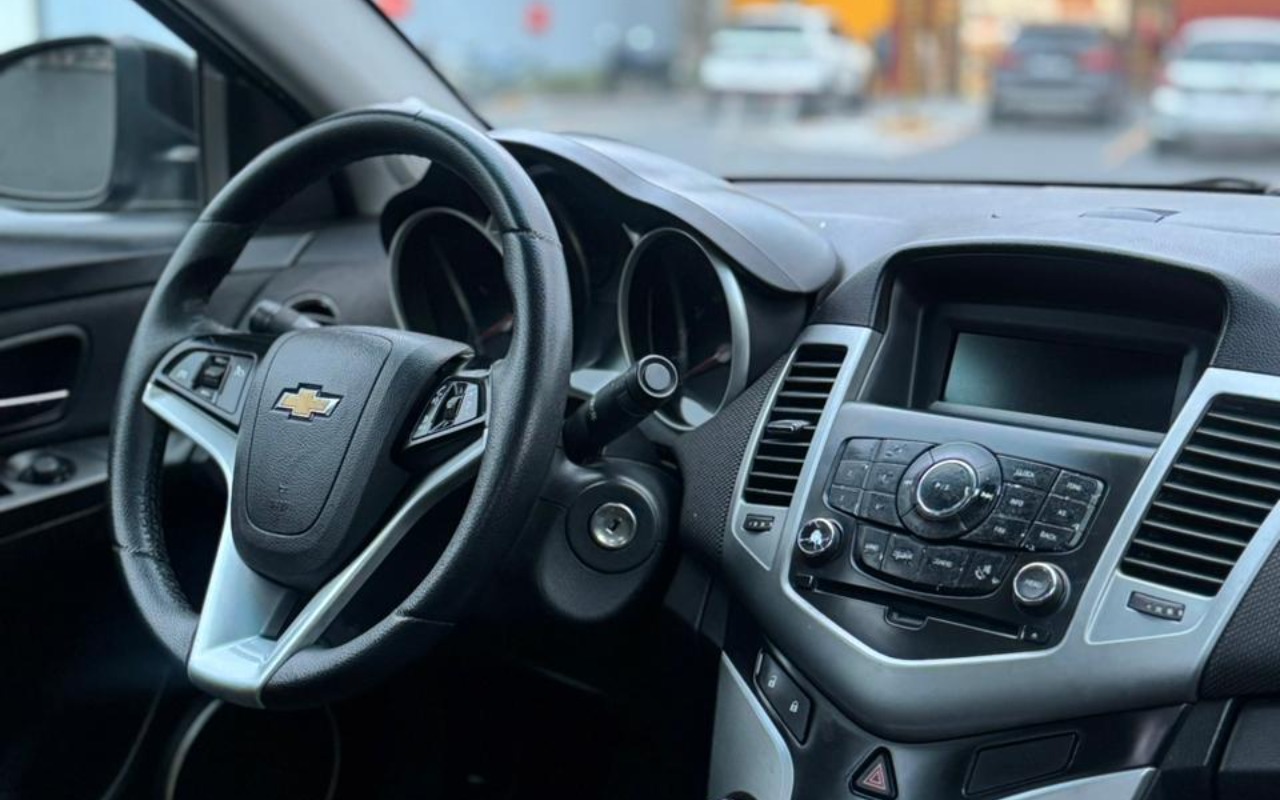 imagem-https://www.socarrao.com.br/sc-vehicle-images-prod/2175137/1781709159252-V2hhdHNBcHAgSW1hZ2UgMjAyNi0wNi0xNiBhdCAxNy4yMy4yNiAoMSkuanBlZw.jpeg
