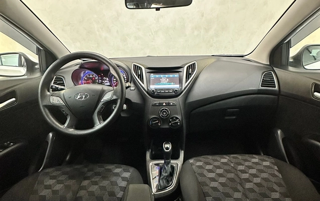 imagem-https://www.socarrao.com.br/sc-vehicle-images-prod/2175251/1781710697371-e4c33bb2-59cd-4694-9f64-eb8a27b1b536.jpg
