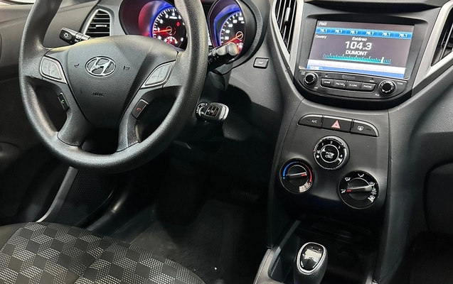 imagem-https://www.socarrao.com.br/sc-vehicle-images-prod/2175251/1781710697372-749de23f-c860-4e1c-96ca-5ab95e0c32e3.jpg