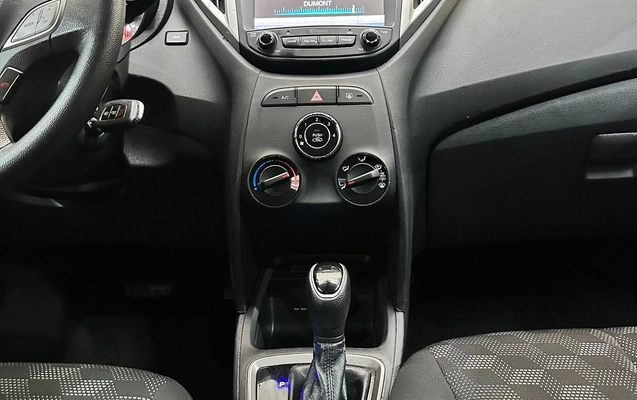 imagem-https://www.socarrao.com.br/sc-vehicle-images-prod/2175251/1781710697396-b3247b8a-d169-461a-96c8-d9a6c808cd9c.jpg