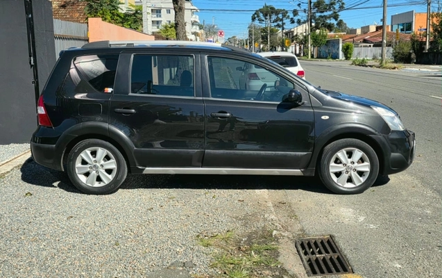 imagem-https://www.socarrao.com.br/sc-vehicle-images-prod/2175280/1789829409624-BrMmCjE6ZpaGL41nmNoWM0J0M0RGXIQO.jpg
