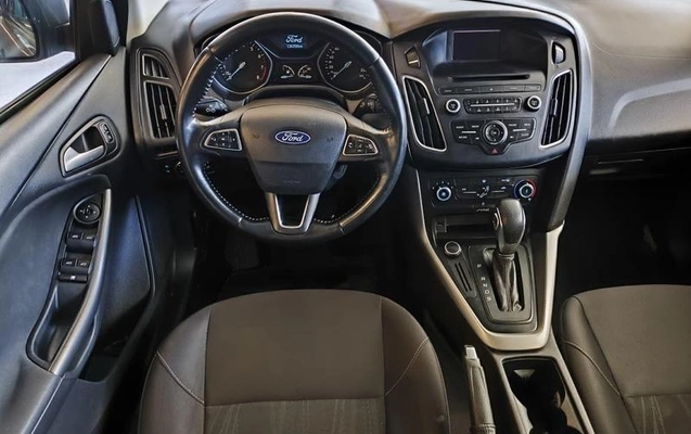 imagem-https://www.socarrao.com.br/sc-vehicle-images-prod/2175422/1784834742436-8034420_13_B_a13d79be71.jpeg