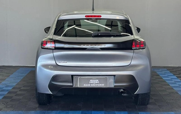 imagem-https://www.socarrao.com.br/sc-vehicle-images-prod/2175472/1789219925909-8132509_5_B_c28ca29df3.jpeg