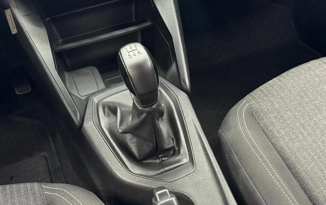 imagem-https://www.socarrao.com.br/sc-vehicle-images-prod/2175472/1789219925913-8132509_0_B_2a13e26942.jpeg