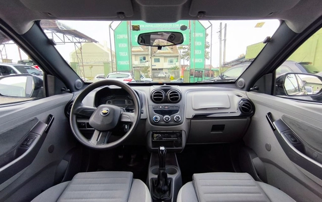 imagem-https://www.socarrao.com.br/sc-vehicle-images-prod/2176046/1781898536536-SU1HXzIwMjYwNjE5XzE2MTExNCAoQ29weSkuanBn.jpg