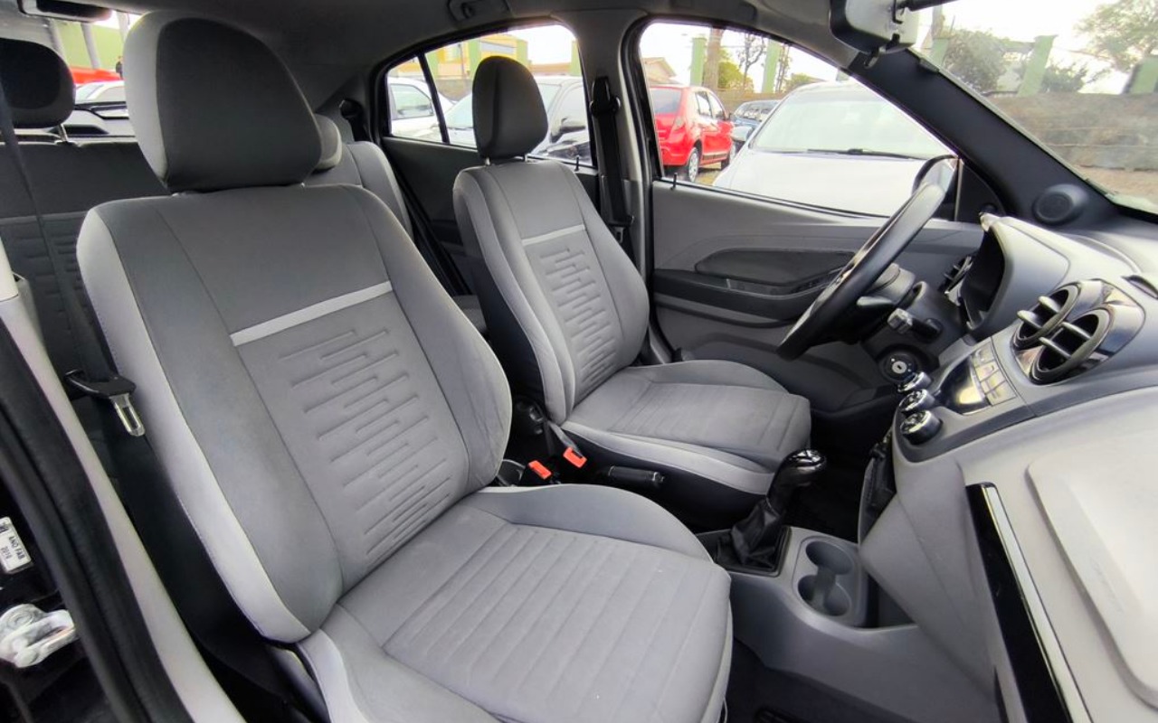 imagem-https://www.socarrao.com.br/sc-vehicle-images-prod/2176046/1781898537113-SU1HXzIwMjYwNjE5XzE2MTIxOSAoQ29weSkuanBn.jpg