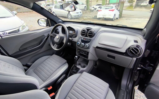 imagem-https://www.socarrao.com.br/sc-vehicle-images-prod/2176046/1781898537345-SU1HXzIwMjYwNjE5XzE2MTIyOCAoQ29weSkuanBn.jpg