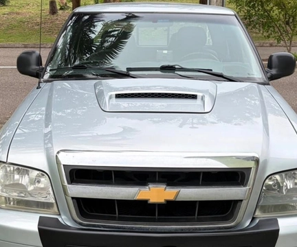 Chevrolet S10 2009 Prata — foto 1 de 3