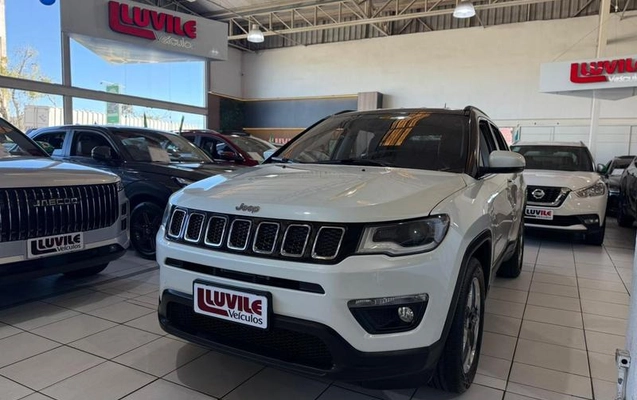 imagem-https://www.socarrao.com.br/sc-vehicle-images-prod/2176571/1782140967008-8185095_1_B_a39343f3d3.jpeg
