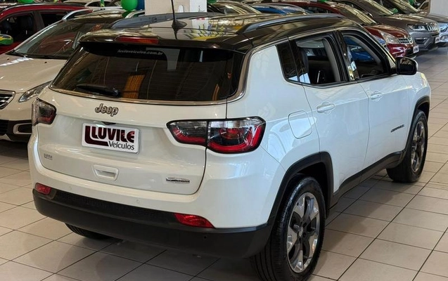 imagem-https://www.socarrao.com.br/sc-vehicle-images-prod/2176571/1782140967031-8185095_6_B_a012f4cdc4.jpeg