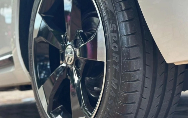 imagem-https://www.socarrao.com.br/sc-vehicle-images-prod/2176684/1781720094902-9.jpg
