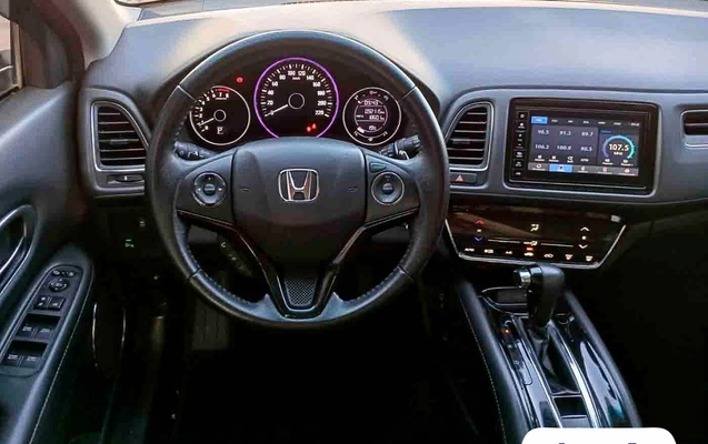 imagem-https://www.socarrao.com.br/sc-vehicle-images-prod/2177199/1783954509704-5baec3d8-e5f3-4f21-8ada-a10d0d8e832b.jpg