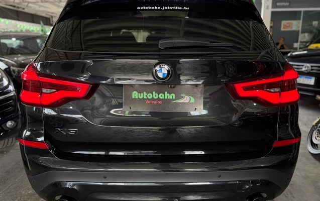 imagem-https://www.socarrao.com.br/sc-vehicle-images-prod/2177322/1781721740311-f8f3370c-c871-4c7a-aecb-1caaf98a4f05.jpg