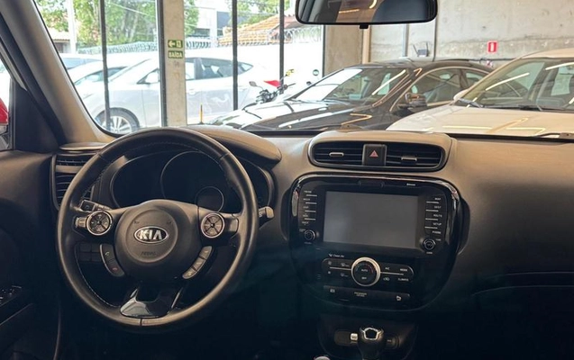 imagem-https://www.socarrao.com.br/sc-vehicle-images-prod/2178533/1788450449999-8192800_8_B_acb402732c.jpeg