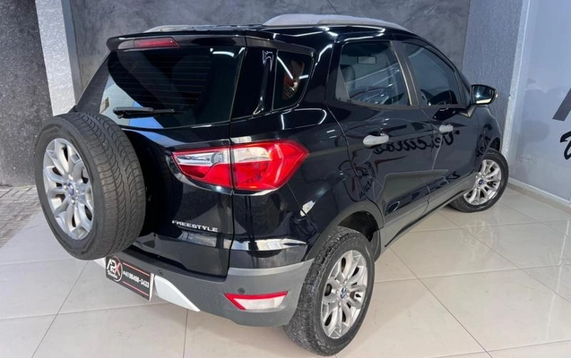 imagem-https://www.socarrao.com.br/sc-vehicle-images-prod/2178741/1789395530415-8195015_6_B_63b7e7f5de.jpeg