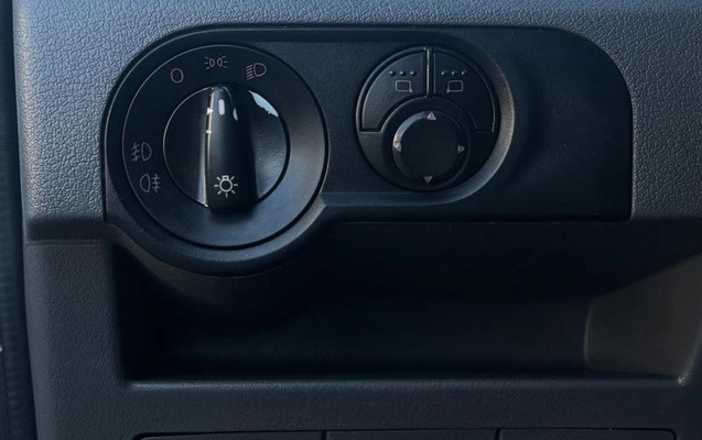 imagem-https://www.socarrao.com.br/sc-vehicle-images-prod/2178953/1782220779855-8196905_10_B_7611f4481c.jpeg