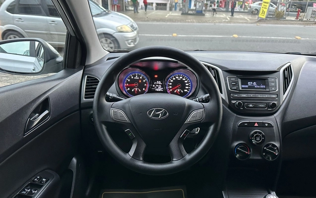 imagem-https://www.socarrao.com.br/sc-vehicle-images-prod/2179562/1787156101314-db92cf90-9c55-4e3a-ba91-eee3ce8255c8.jpeg