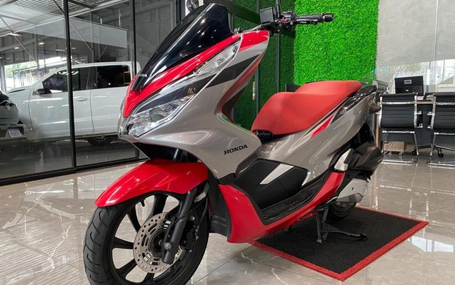 imagem-https://www.socarrao.com.br/sc-vehicle-images-prod/2179928/1789660676134-8186059_13_B_c312a3f742.jpeg