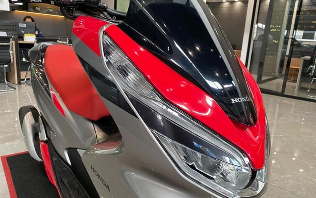 imagem-https://www.socarrao.com.br/sc-vehicle-images-prod/2179928/1789660676170-8186059_18_B_1de7cdc9d0.jpeg