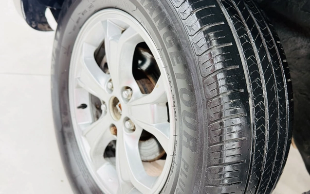 imagem-https://www.socarrao.com.br/sc-vehicle-images-prod/2179950/1781727499827-003_5680728efcb39ab0ae0cd425d01bd2ce.jpeg