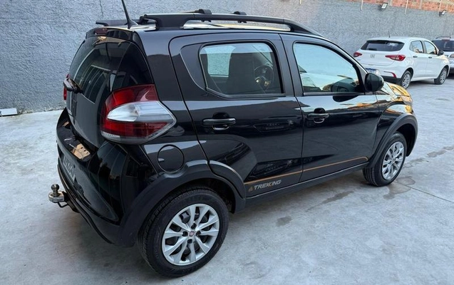 imagem-https://www.socarrao.com.br/sc-vehicle-images-prod/2180458/1783516143407-8196472_1_B_203d1cb7a2.jpeg