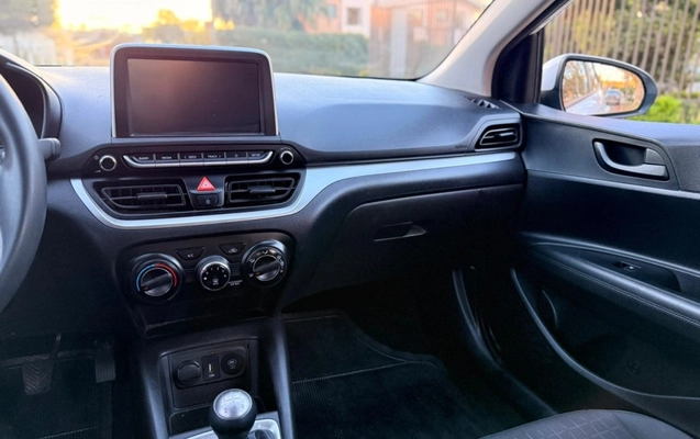 imagem-https://www.socarrao.com.br/sc-vehicle-images-prod/2180469/1781728781430-8_053852.jpg