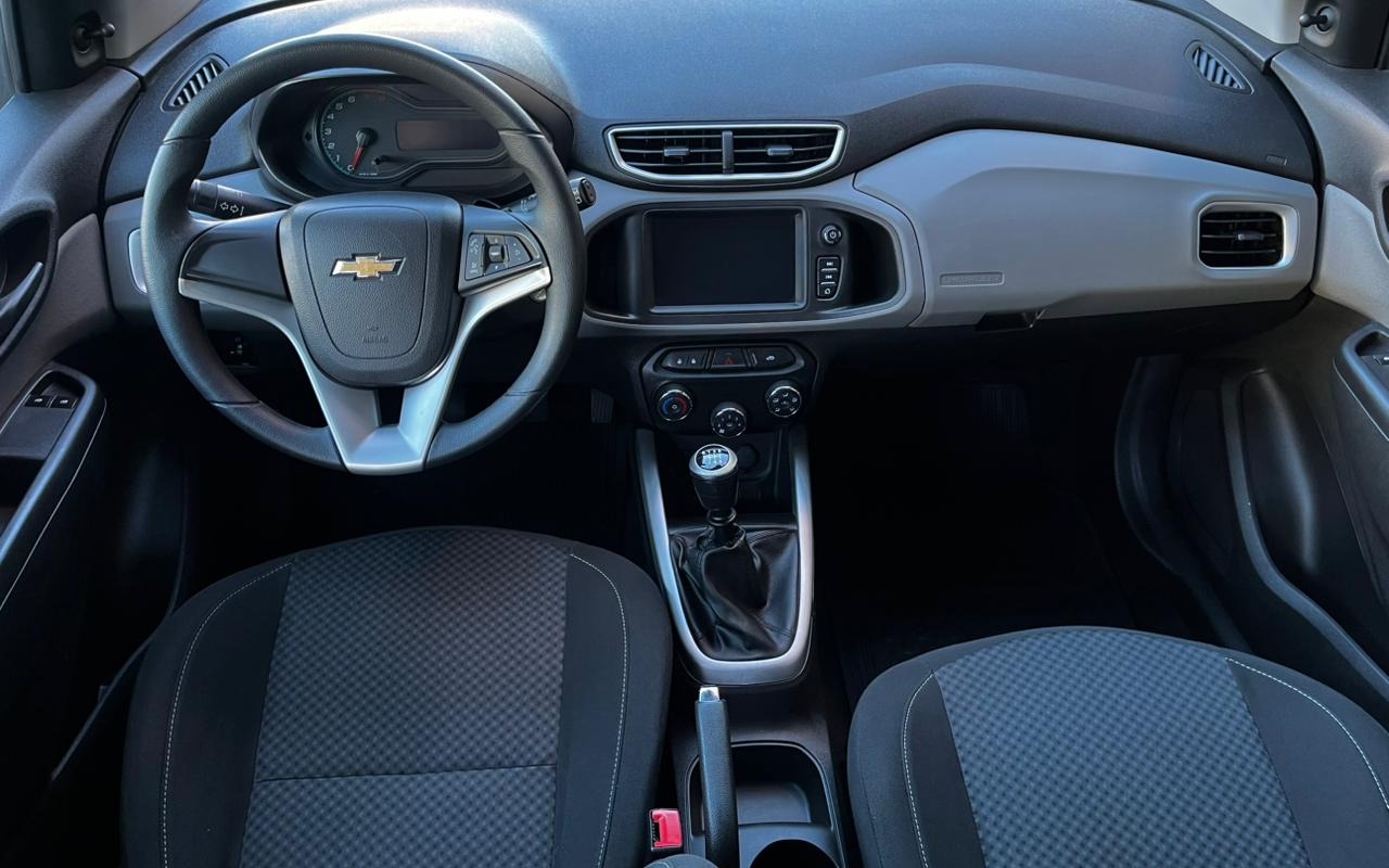 imagem-https://www.socarrao.com.br/sc-vehicle-images-prod/2180646/1781728977623-SU1HLTIwMjYwNjE3LVdBMDAxNC5qcGc.jpg