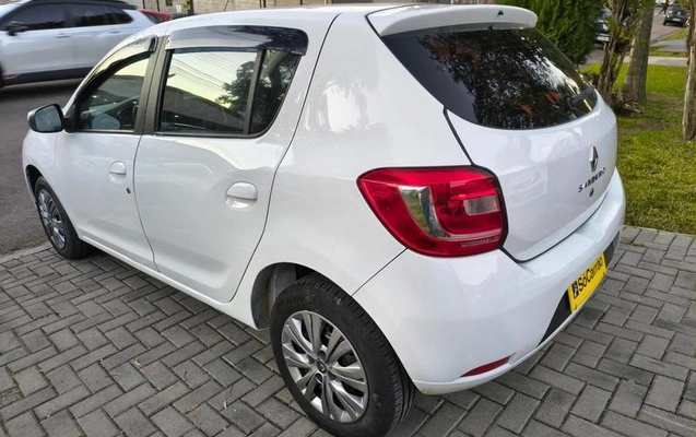 imagem-https://www.socarrao.com.br/sc-vehicle-images-prod/2180900/1789478238750-8197403_7_B_ecadd8a533.jpeg