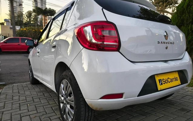 imagem-https://www.socarrao.com.br/sc-vehicle-images-prod/2180900/1789478238754-8197403_15_B_1944a2d4fd.jpeg