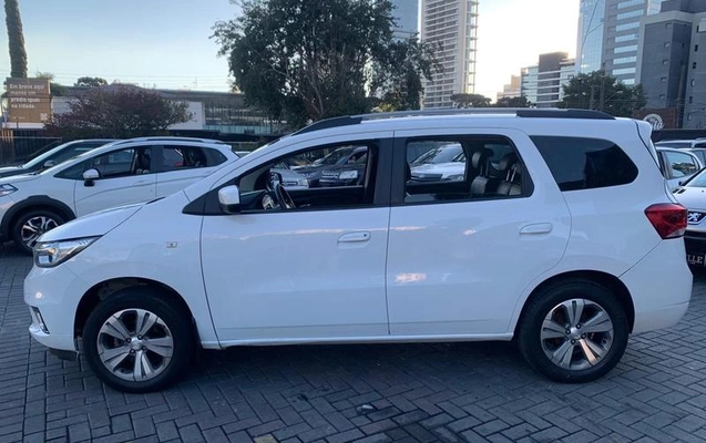 imagem-https://www.socarrao.com.br/sc-vehicle-images-prod/2181416/1792095506033-8191662_4_B_f8b96d3479.jpeg