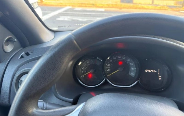 imagem-https://www.socarrao.com.br/sc-vehicle-images-prod/2181910/1788010234956-8197452_0_B_b2beb051e3.jpeg