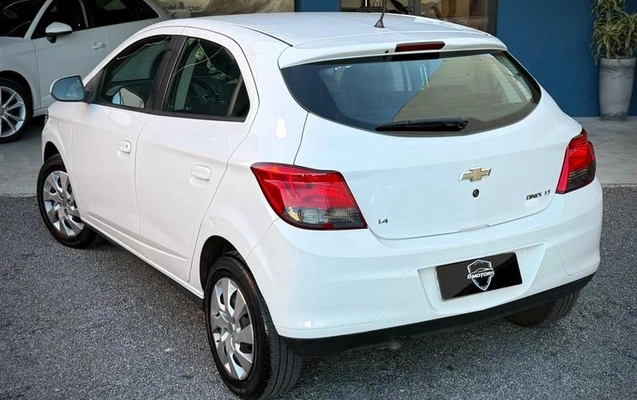 imagem-https://www.socarrao.com.br/sc-vehicle-images-prod/2182954/1781734254505-8197627_10_B_2ed34f9ec9.jpeg