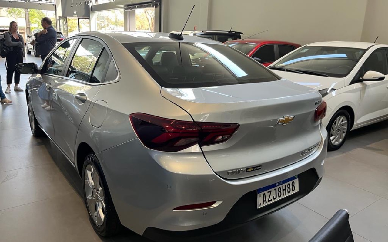 imagem-https://www.socarrao.com.br/sc-vehicle-images-prod/2185369/1781741011695-MjljZjZkOTgtZmExMy00ZmY2LTgxNTItODZhZDk5ZWRjOWNmLmpwZWc.jpeg