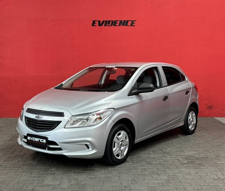 Chevrolet Onix HATCH LS 1.0 8V FlexPower 5p Mec. na cor Cinza em Ponta Grossa / PR - 21890