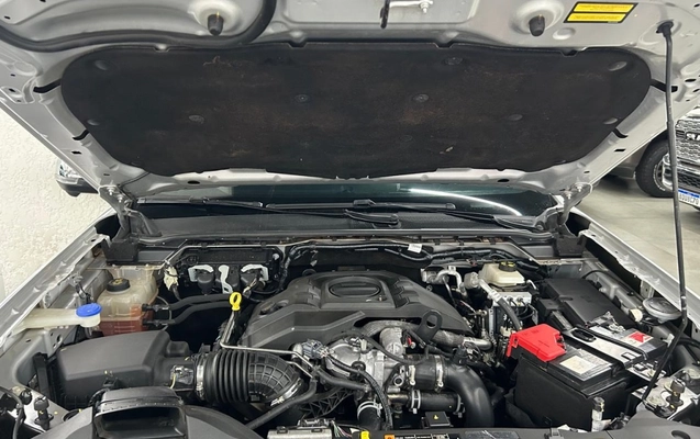imagem-https://www.socarrao.com.br/sc-vehicle-images-prod/2196848/1781784725517-5_043514.jpg