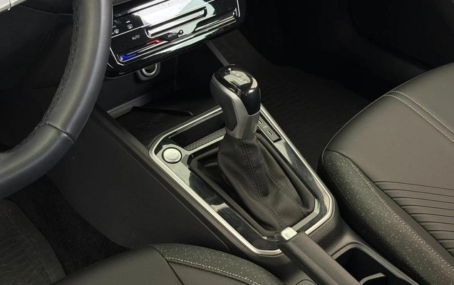 imagem-https://www.socarrao.com.br/sc-vehicle-images-prod/2197391/1790776656531-8196917_6_B_198d2f679f.jpeg