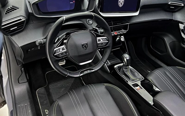 imagem-https://www.socarrao.com.br/sc-vehicle-images-prod/2197891/1789666615940-8195044_12_B_0fe95119fb.jpeg