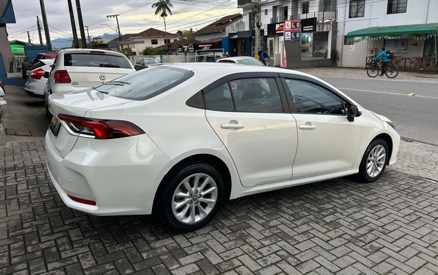 imagem-https://www.socarrao.com.br/sc-vehicle-images-prod/2198226/1787156274428-19d09f37-b9e7-49b8-abe6-dea50e92318c.jpeg