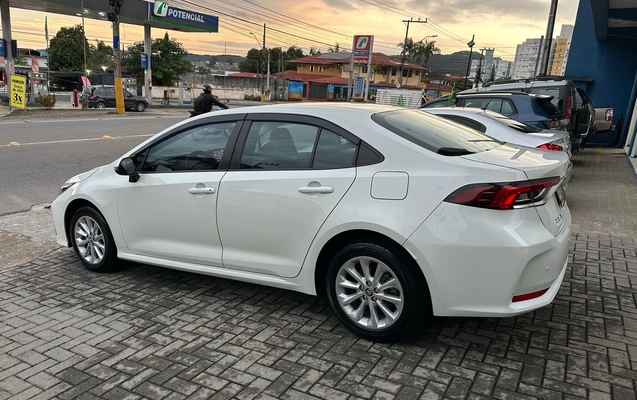 imagem-https://www.socarrao.com.br/sc-vehicle-images-prod/2198226/1787156274432-8c8dc868-4fe3-4e43-ab55-d82aec43d3d9.jpeg