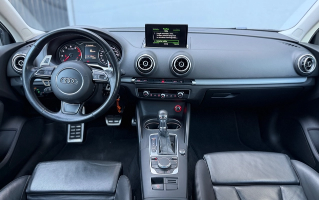 imagem-https://www.socarrao.com.br/sc-vehicle-images-prod/2198430/1785290802570-f61af666-edc6-4c14-8a35-a3002e3e627d.jpg