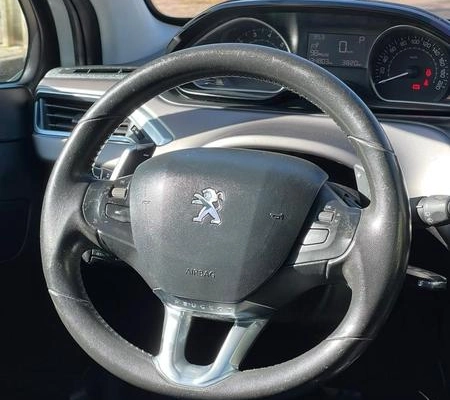 imagem-https://www.socarrao.com.br/sc-vehicle-images-prod/2198512/1782146716637-8168291_14_B_ab995db495.jpeg