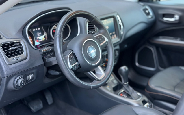 imagem-https://www.socarrao.com.br/sc-vehicle-images-prod/2198546/1781789072398-0164e5f1-f682-4ca1-beae-689c2a9c8ac0.jpg