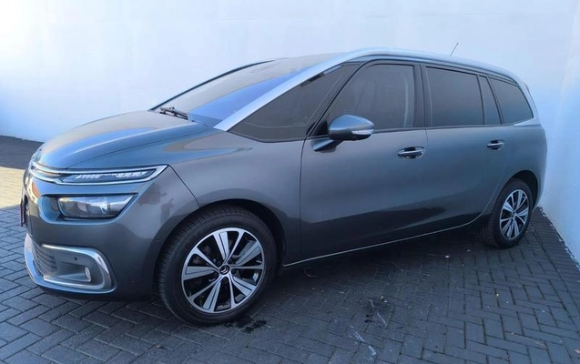 imagem-https://www.socarrao.com.br/sc-vehicle-images-prod/2198590/1785163011613-8193419_28_B_22ef9e8766.jpeg